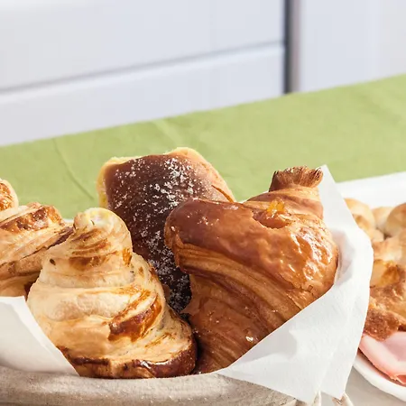 Domus Quiritum לינה וארוחת בוקר