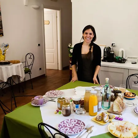 Domus Quiritum לינה וארוחת בוקר רומא