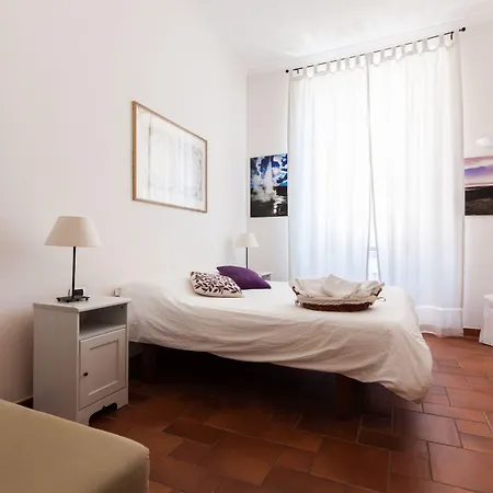 Domus Quiritum 4*