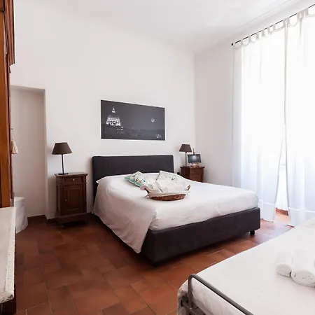 Domus Quiritum 4* Rome